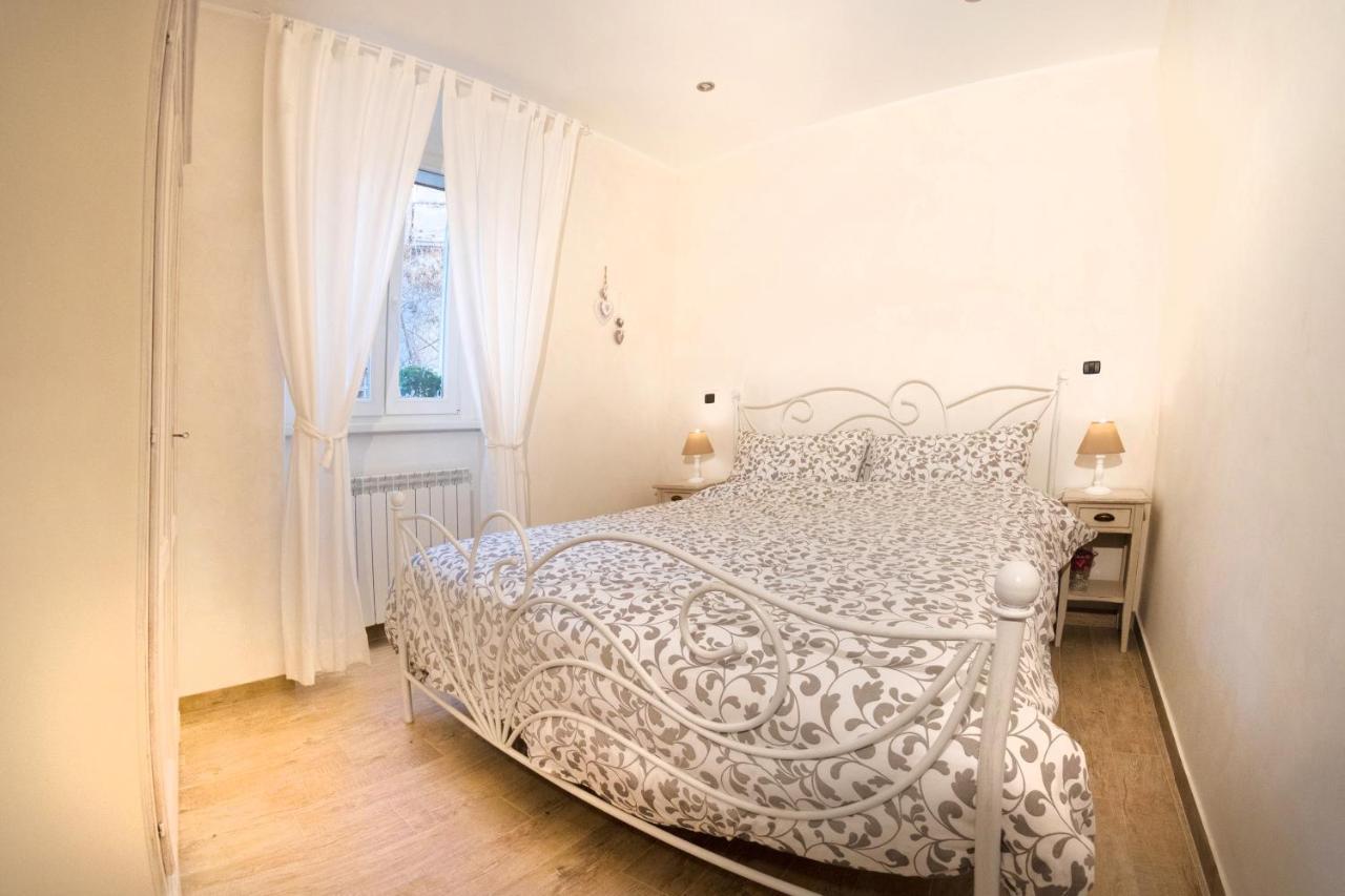 Le Bicocche Di Joyce - Luxury And Parking Nearby Appartement Triëst Buitenkant foto