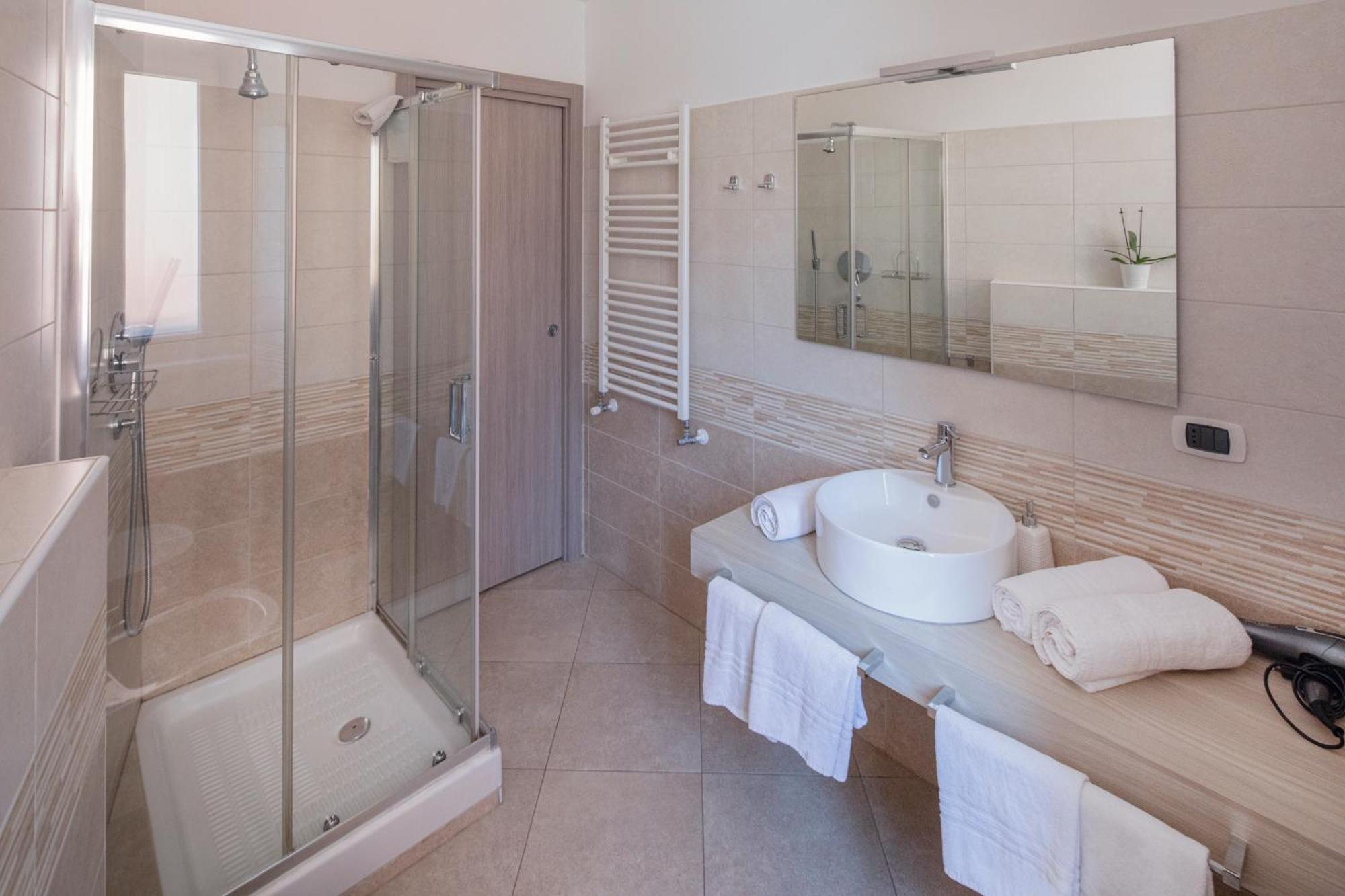 Le Bicocche Di Joyce - Luxury And Parking Nearby Appartement Triëst Buitenkant foto