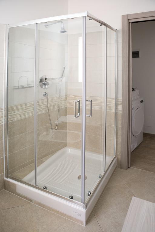 Le Bicocche Di Joyce - Luxury And Parking Nearby Appartement Triëst Buitenkant foto